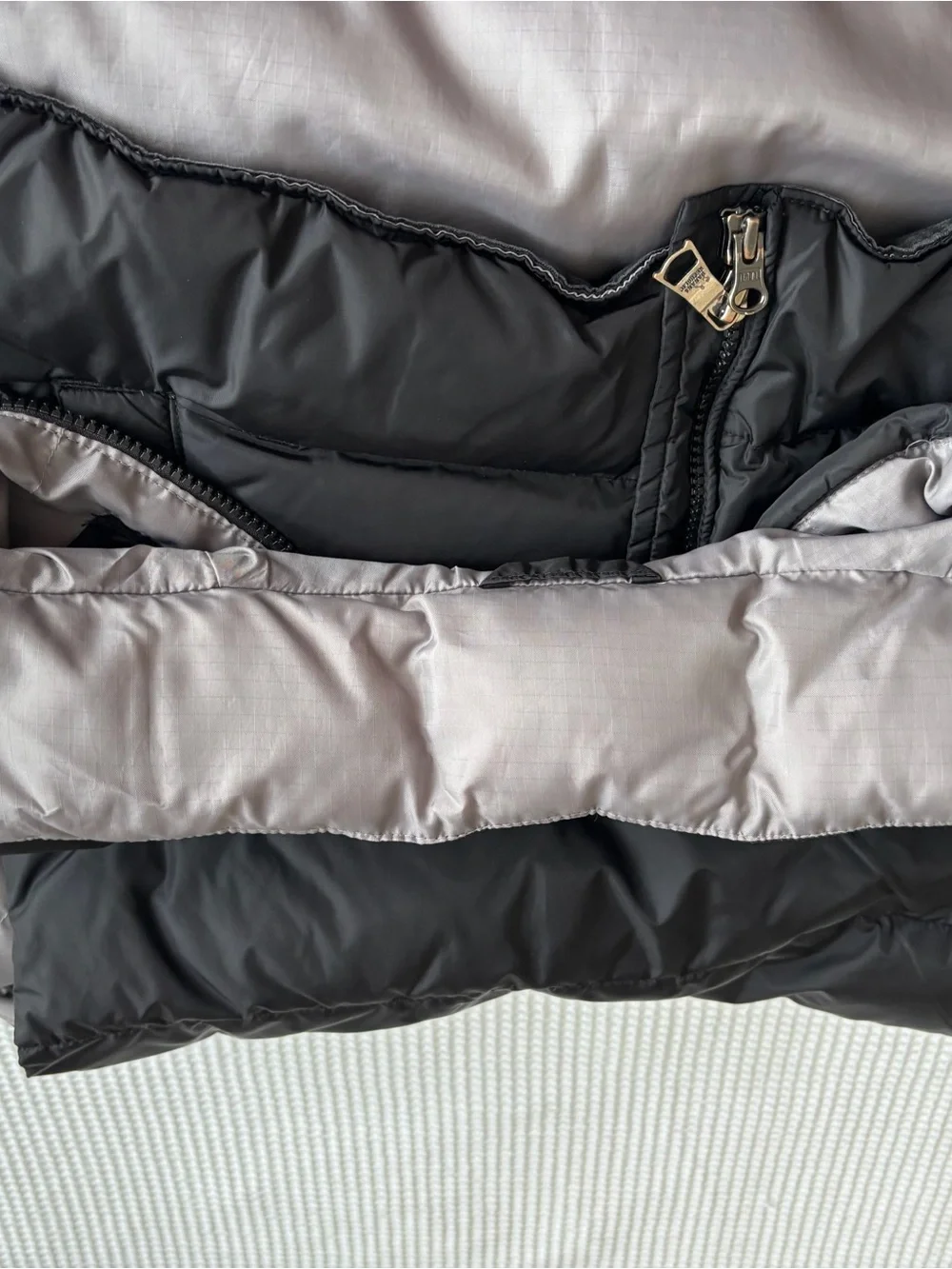 Banana Republic Black and Light Gray Puffer Vest